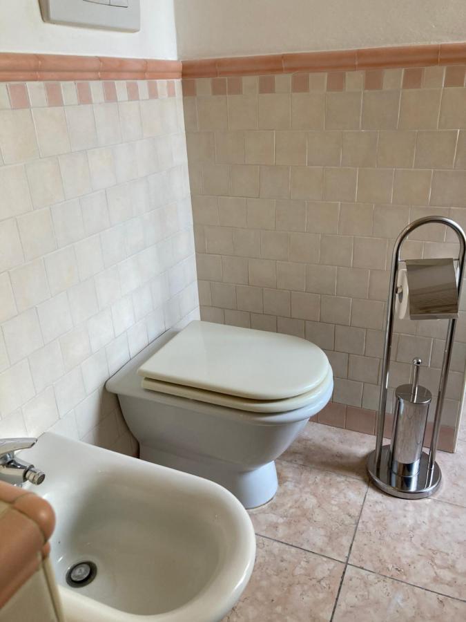 Casapiedicastello Apartment Castelnuovo del Garda Luaran gambar